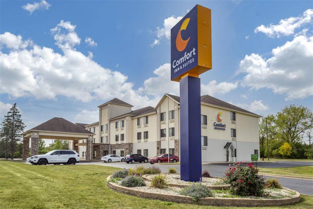 Comfort Inn And Suites North Aurora - Naperville 2