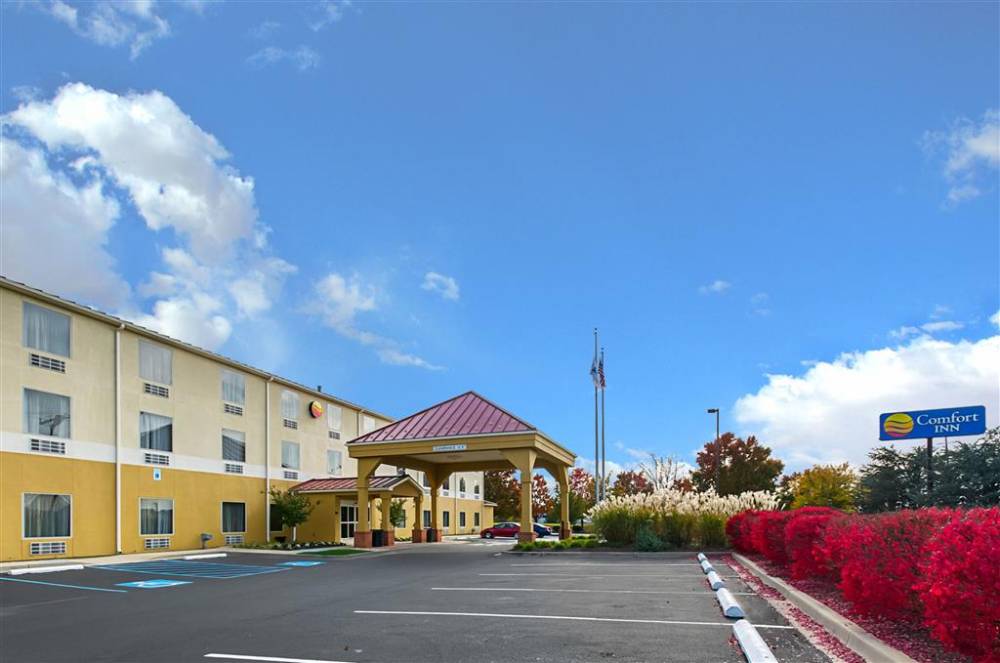 Comfort Inn 2