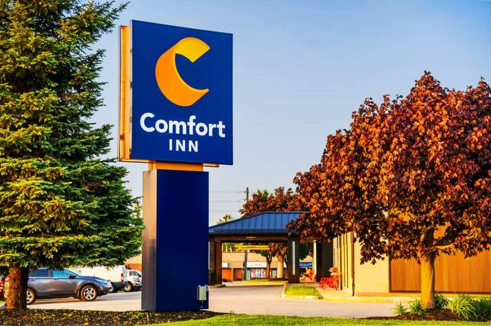 Comfort Inn 2