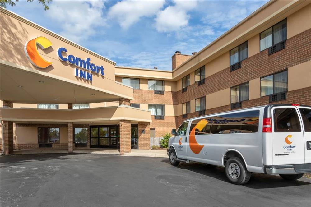 Comfort Inn Grand Rapids Airport 5