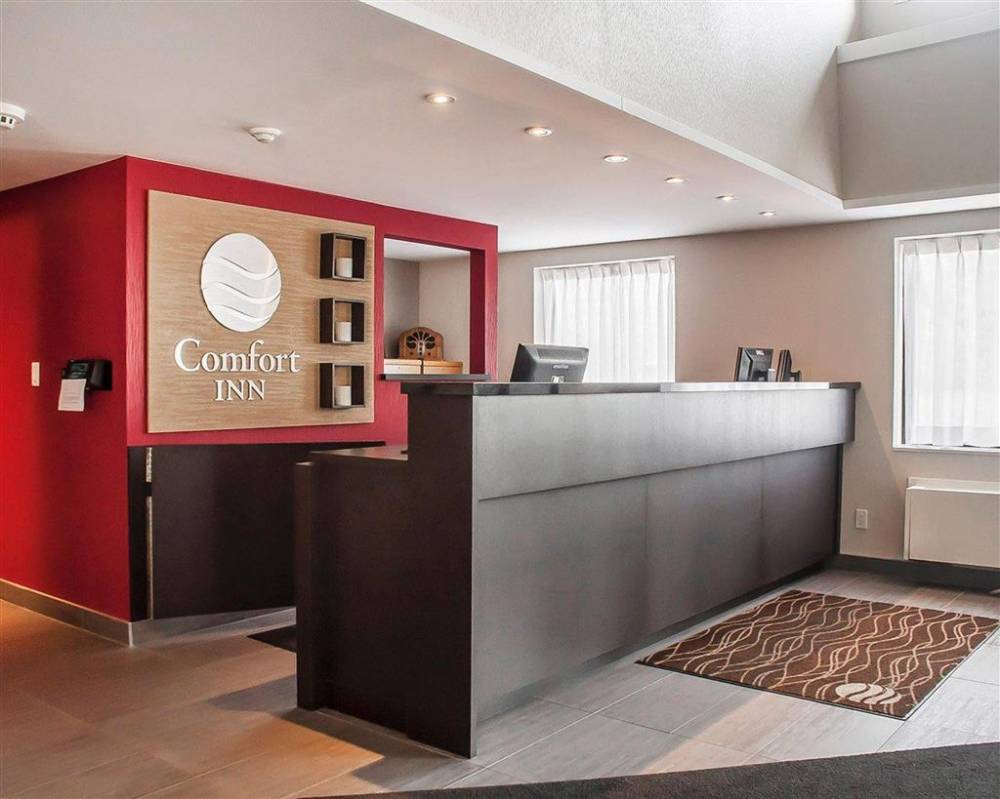 Comfort Inn Orillia 8