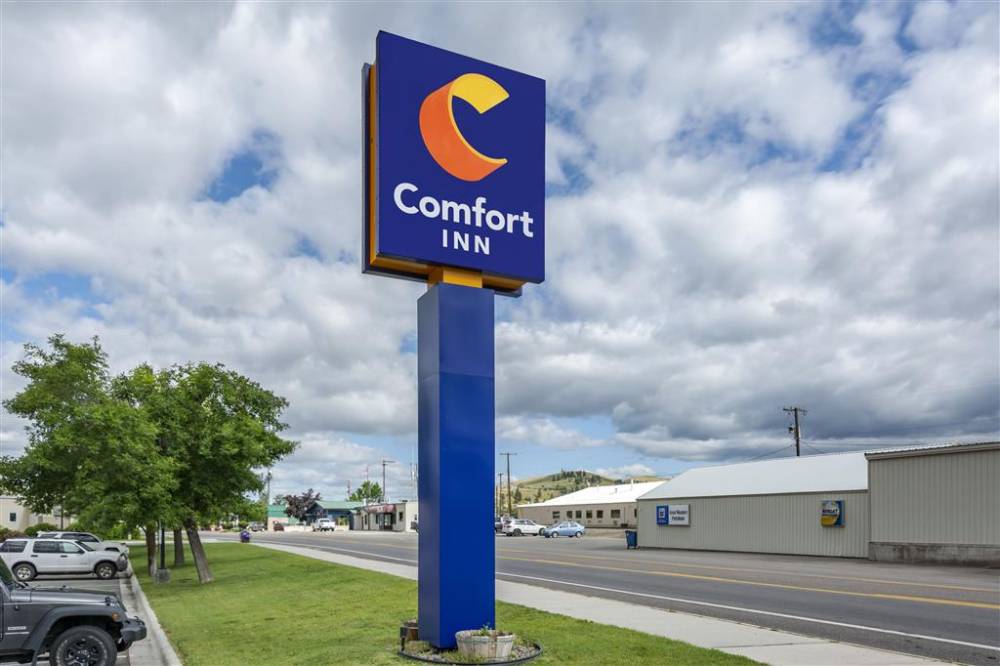 Comfort Inn University 2