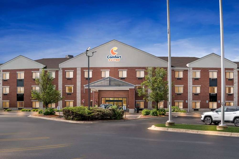 Comfort Suites 3