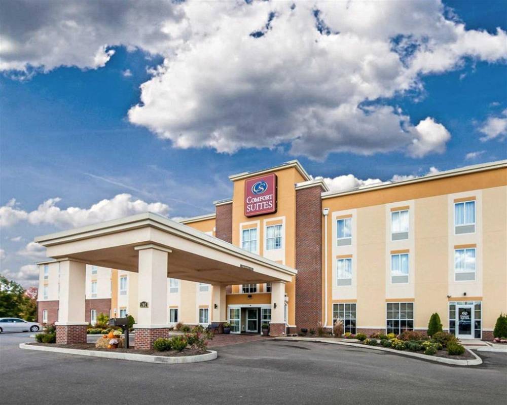 Comfort Suites Marietta-parkersburg 3