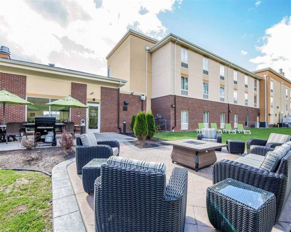 Comfort Suites Marietta-parkersburg 4