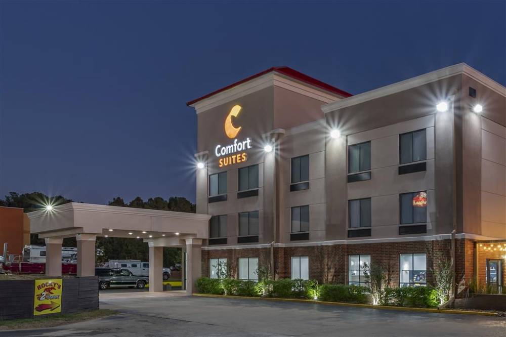 Comfort Suites Natchitoches 3