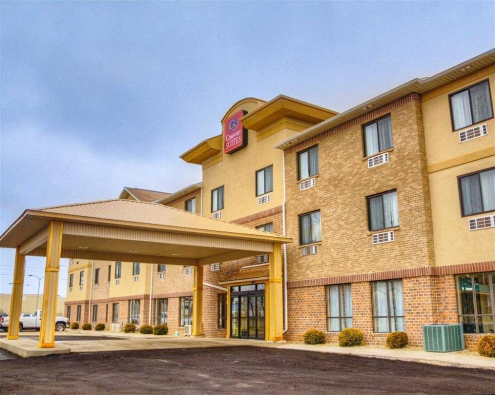 Comfort Suites hotel in Plymouth, IN