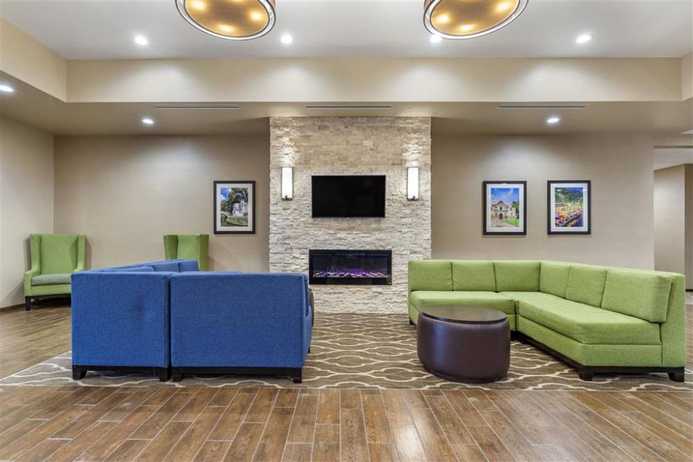 Comfort Suites San Antonio Ft Sam Houston-sammc Area 6