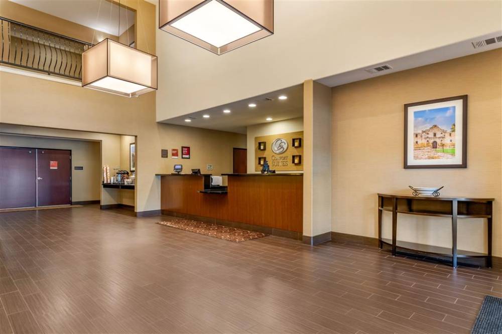 Comfort Suites San Antonio North - Stone 4