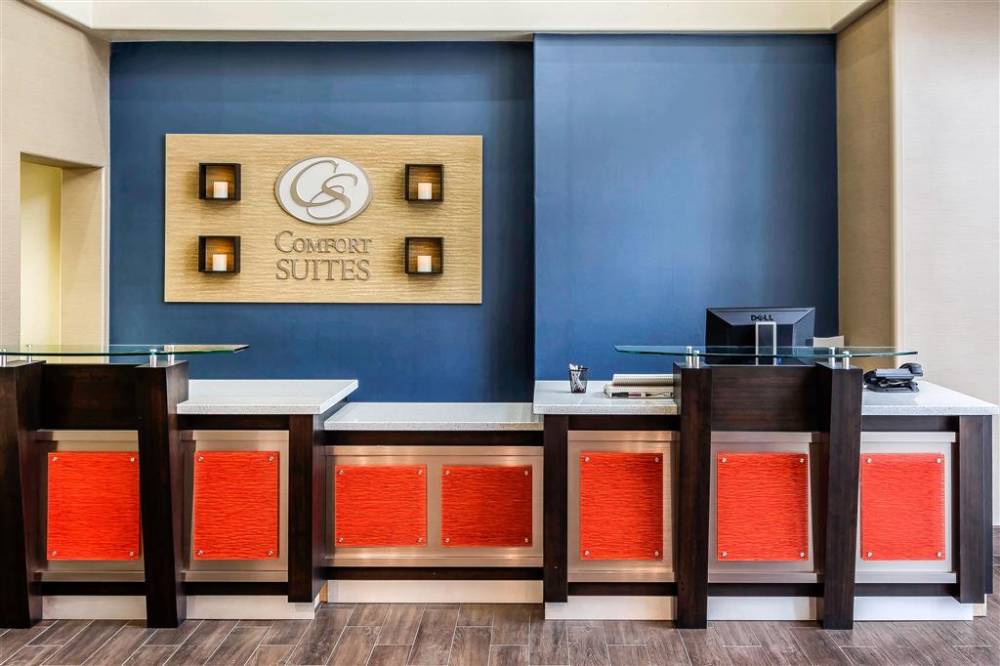 Comfort Suites San Jose Airport 4