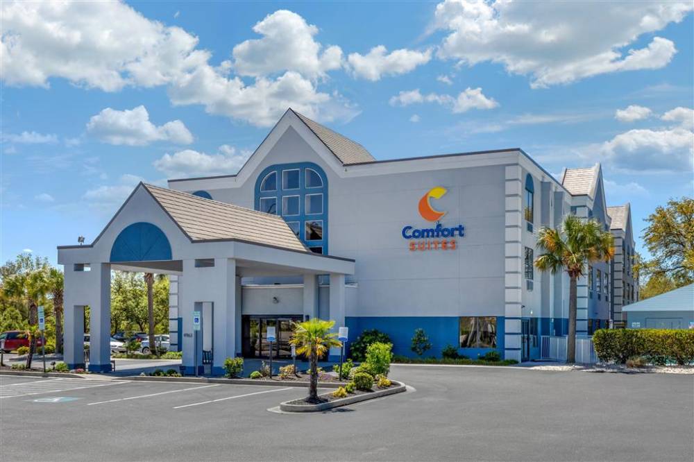 Comfort Suites Southport - Oak Island 2