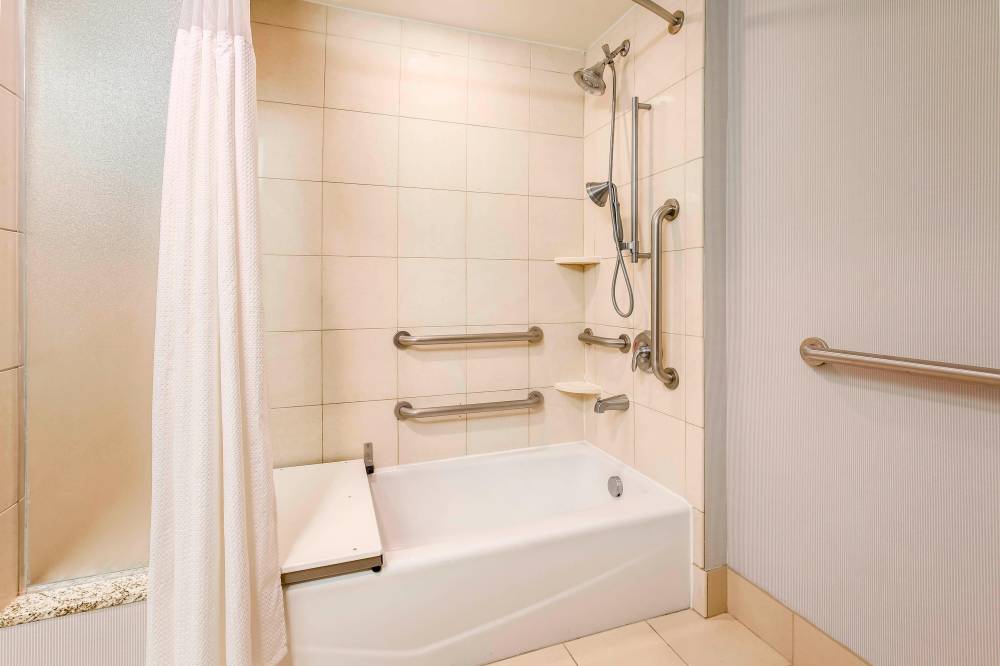 Accessible Bathroom with Tub