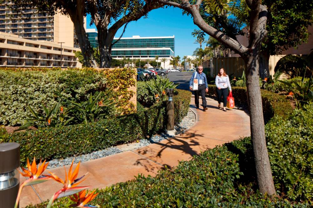 Courtyard By Marriott Anaheim Resort-convention Center 8