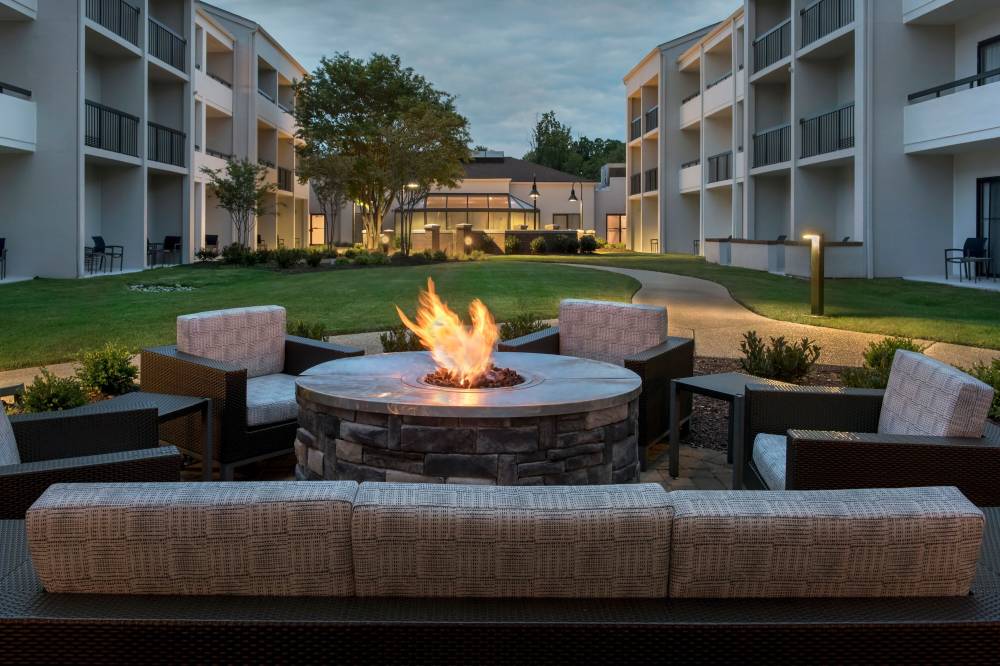 Courtyard By Marriott Annapolis 10