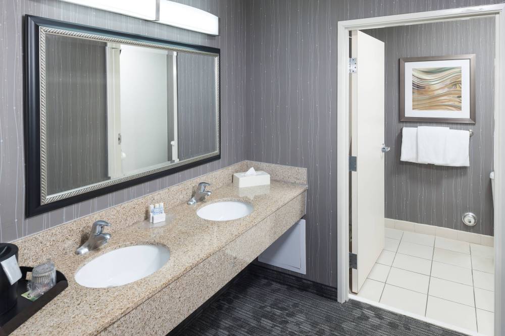 Courtyard By Marriott Birmingham Trussville 2