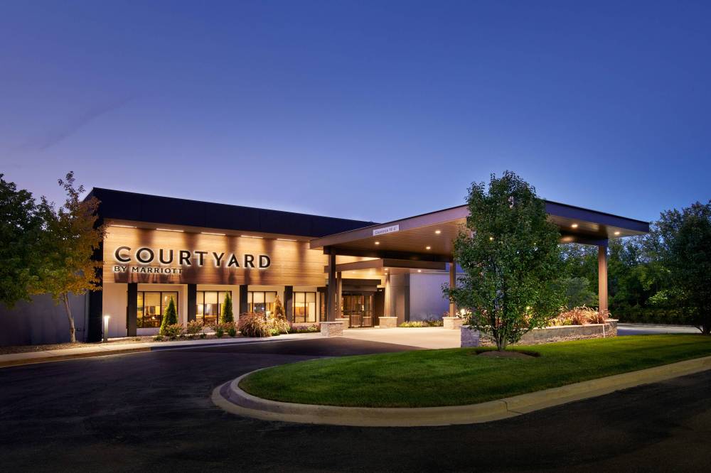 Courtyard By Marriott Chicago Highland Park Northbrook 5