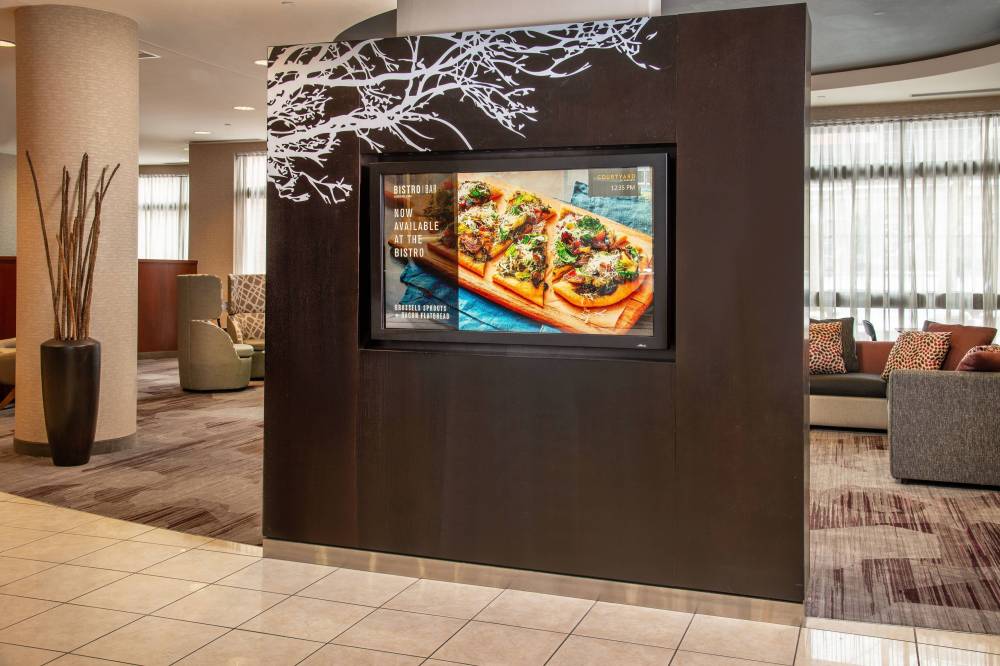 Courtyard By Marriott Dunn Loring Fairfax 3