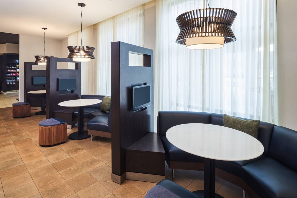 Courtyard By Marriott Glassboro Rowan University 9