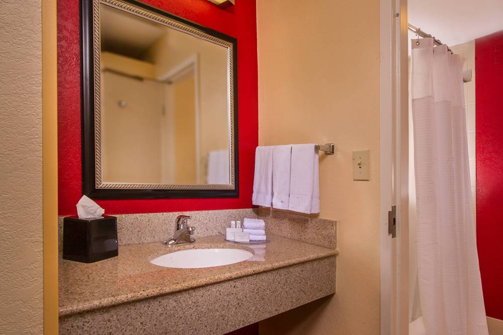 Guest Bathroom Vanity