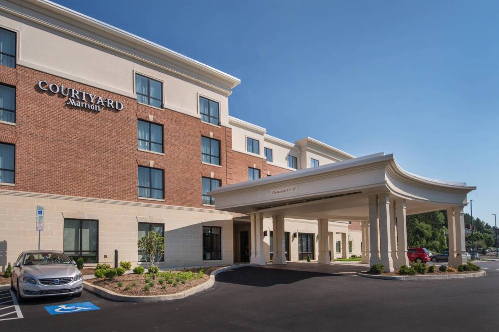 Courtyard By Marriott Hershey Chocolate Avenue 2