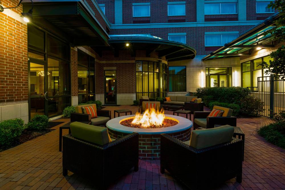 Courtyard By Marriott Little Rock Downtown 7