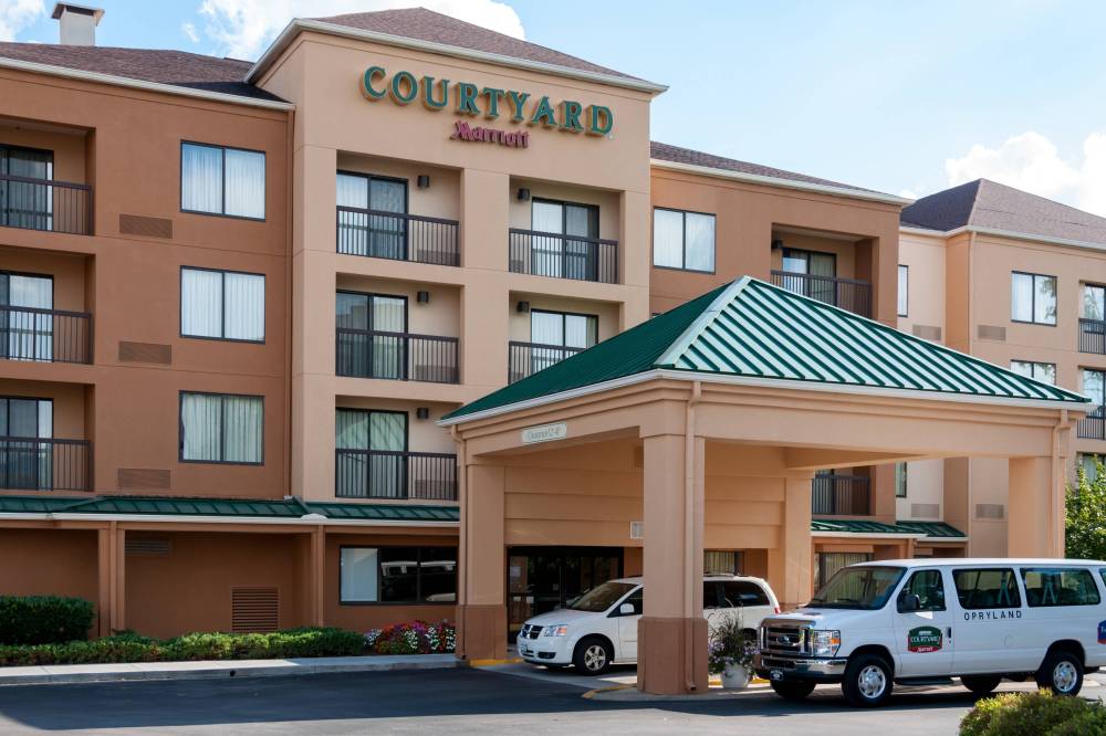 Courtyard By Marriott Nashville At Opryland 5