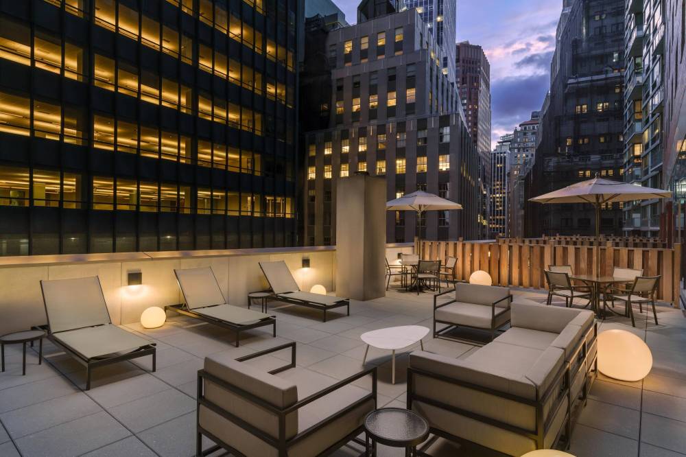 Courtyard By Marriott New York Downtown Manhattan Financial District 5