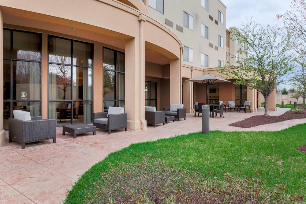 Courtyard By Marriott Potomac Mills Woodbridge 5