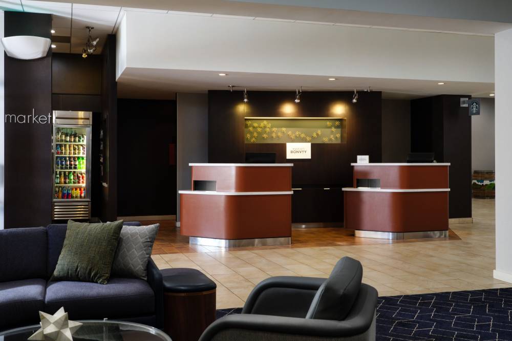 Courtyard By Marriott Santa Rosa 6