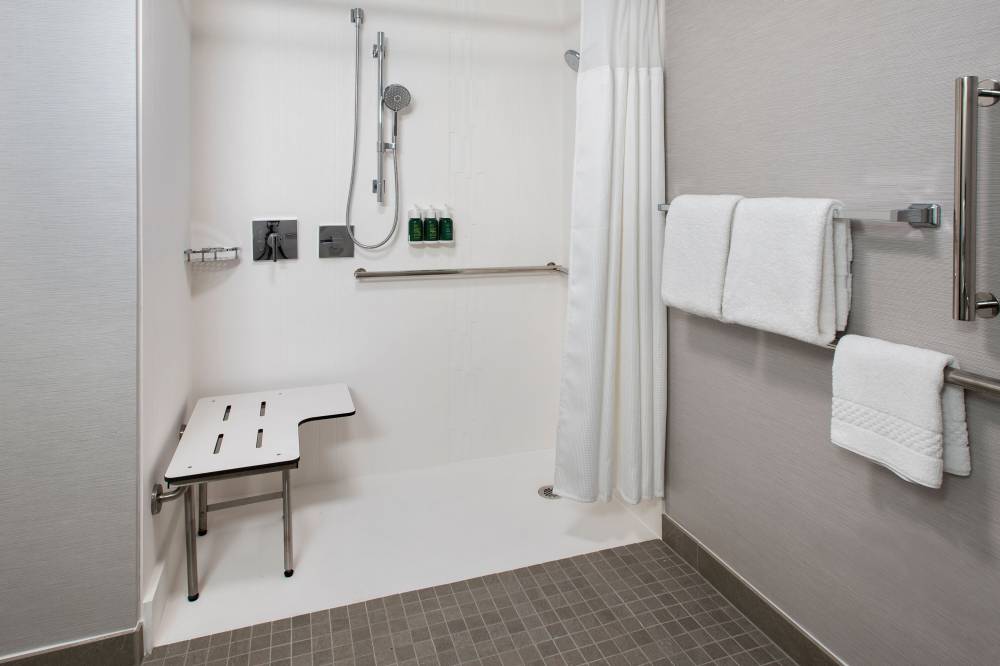 Courtyard By Marriott Silver Spring North-white Oak 5