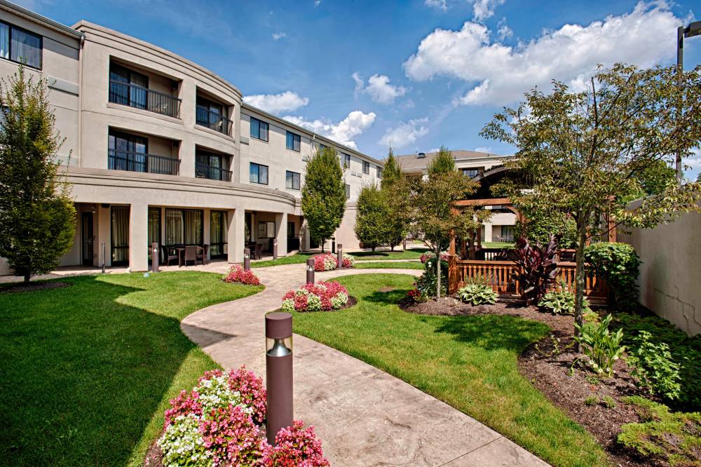 Courtyard By Marriott Wall At Monmouth Shores Corporate Park 6