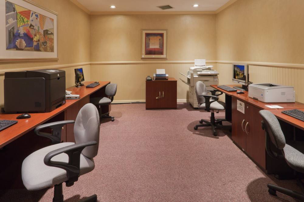 Our 24 hour business center keeps you functioning 