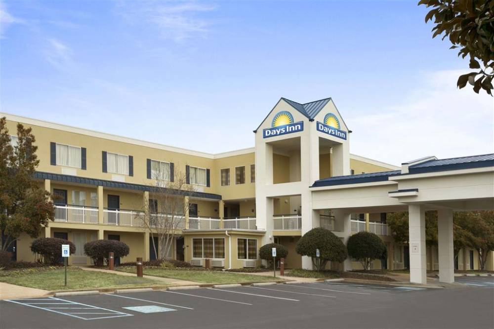 Welcome to the Days Inn ChattanoogaHamilton Place