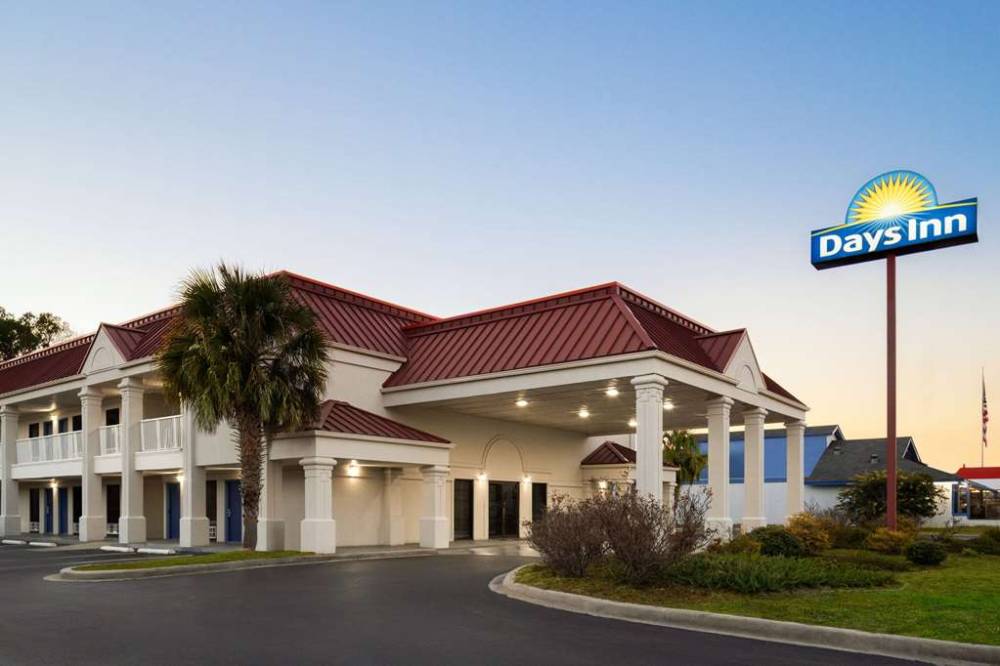 Days Inn By Wyndham Dillon 2