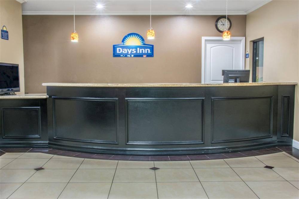 Days Inn By Wyndham Humble/houston Intercontinental Airport 4