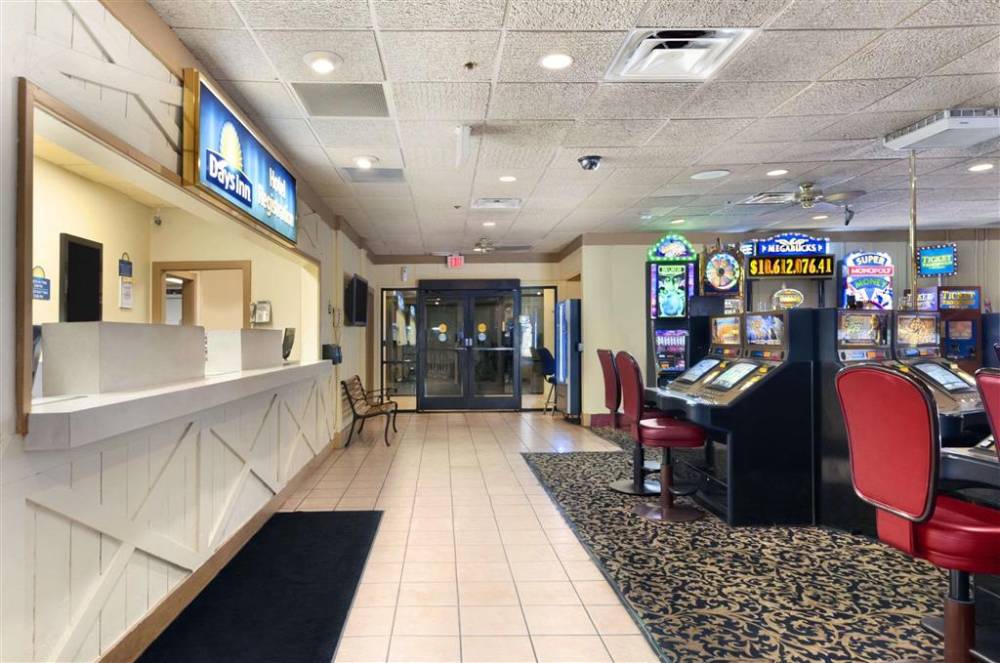 Days Inn By Wyndham Las Vegas Wild Wild West Gambling Hall 4