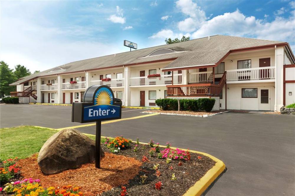 Days Inn Queensbury Lake George