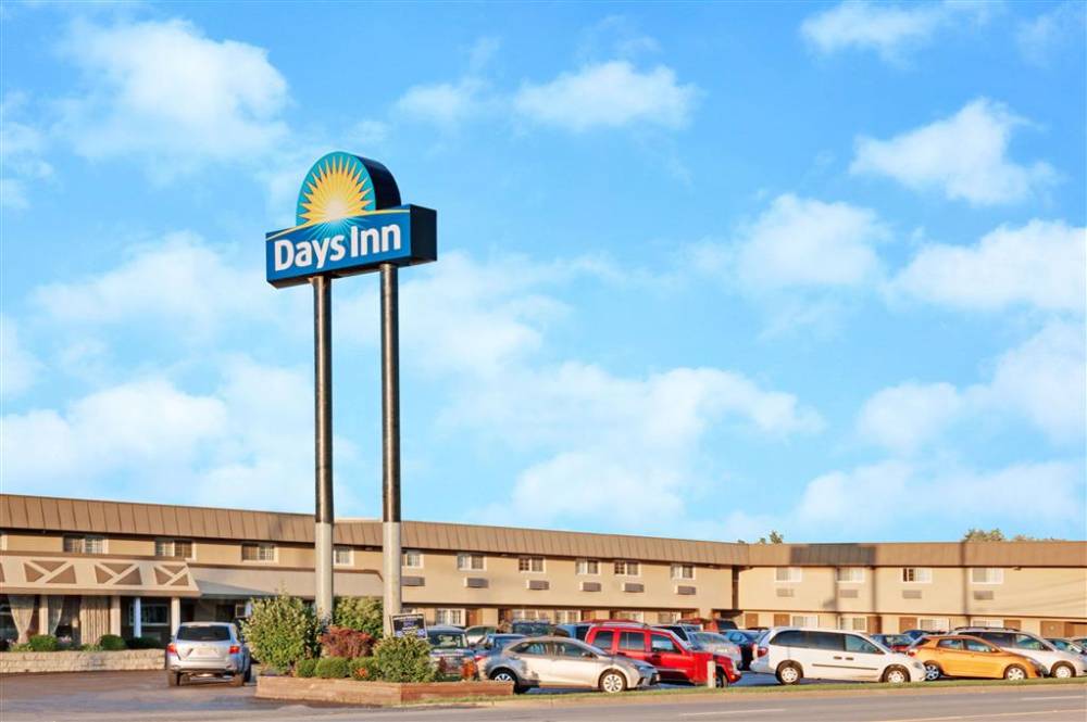 Days Inn Elk Grove Village Chicago Ohare Airport