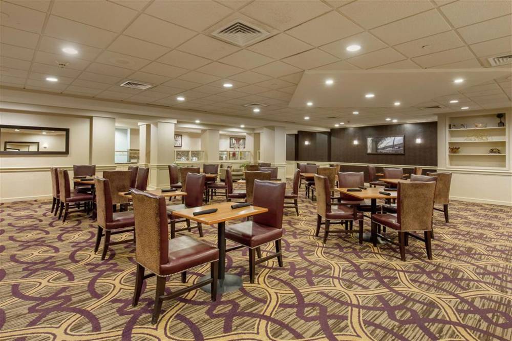 Doubletree By Hilton Downtown Wilmington - Legal District 5