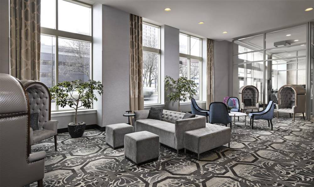 Doubletree Suites By Hilton Detroit Downtown - Fort Shelby 4