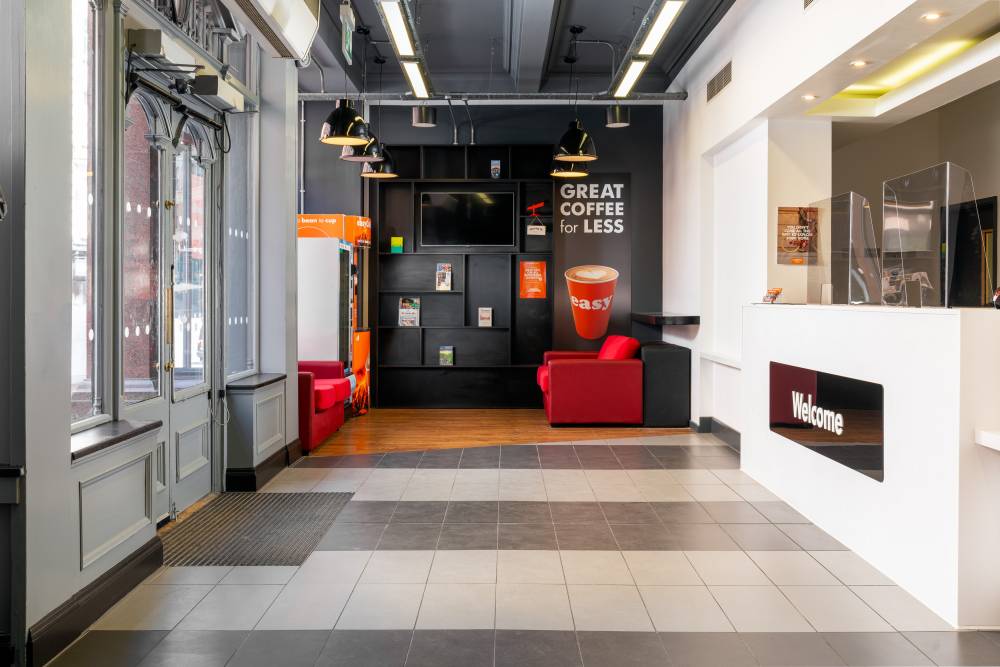 Easyhotel Newcastle 3