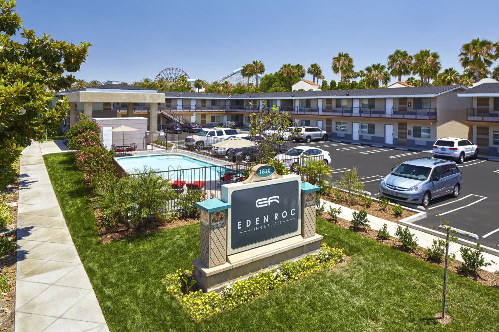 Eden Roc Inn & Suites Anaheim 2