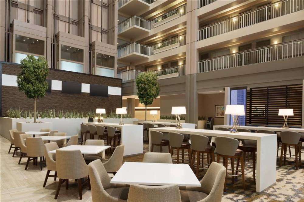 Embassy Suites By Hilton Chicago Lombard Oak Brook 3