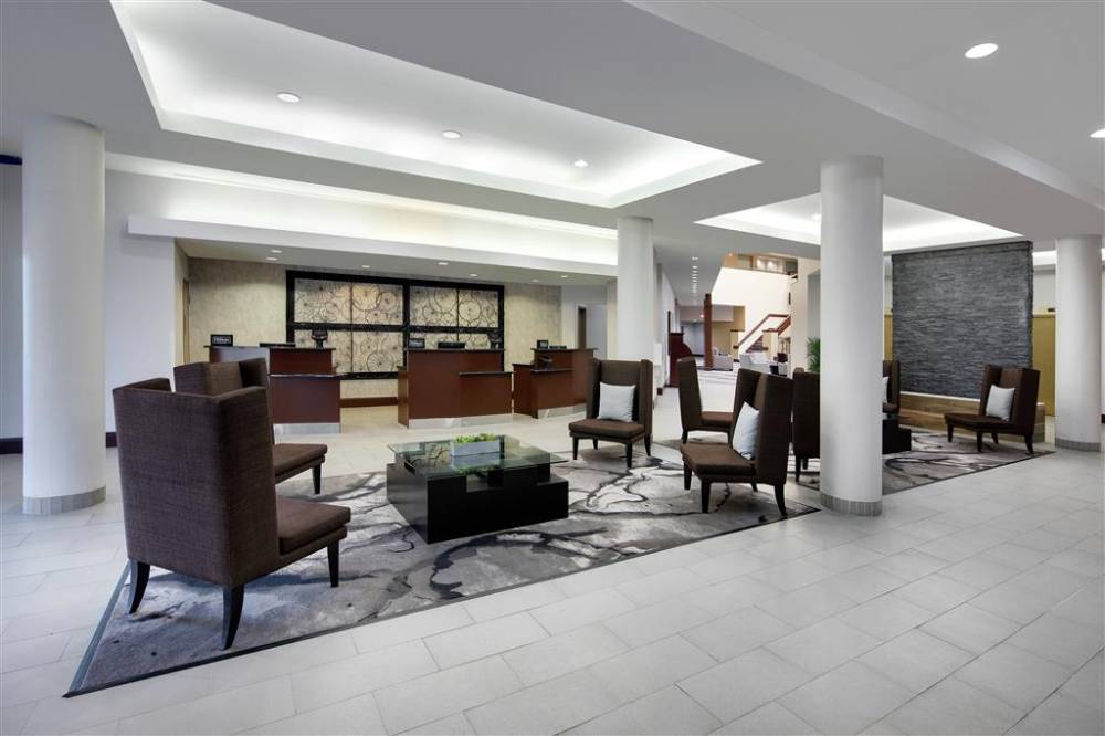 Embassy Suites By Hilton Detroit Troy Auburn Hills 3