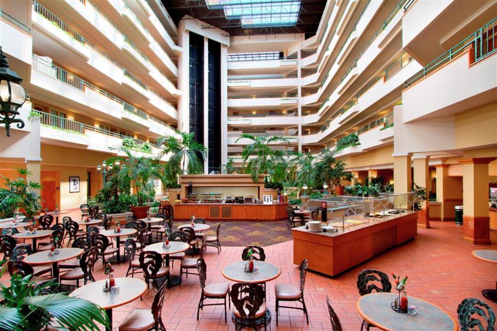 Embassy Suites By Hilton Greensboro Airport 7