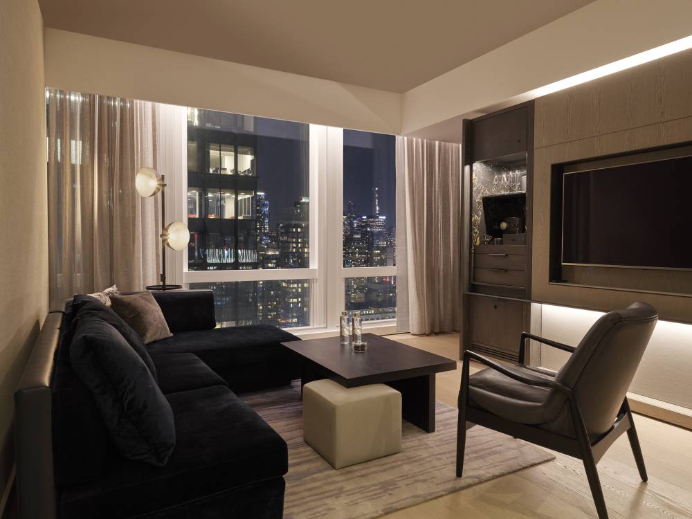 Equinox Hotel New York City 3