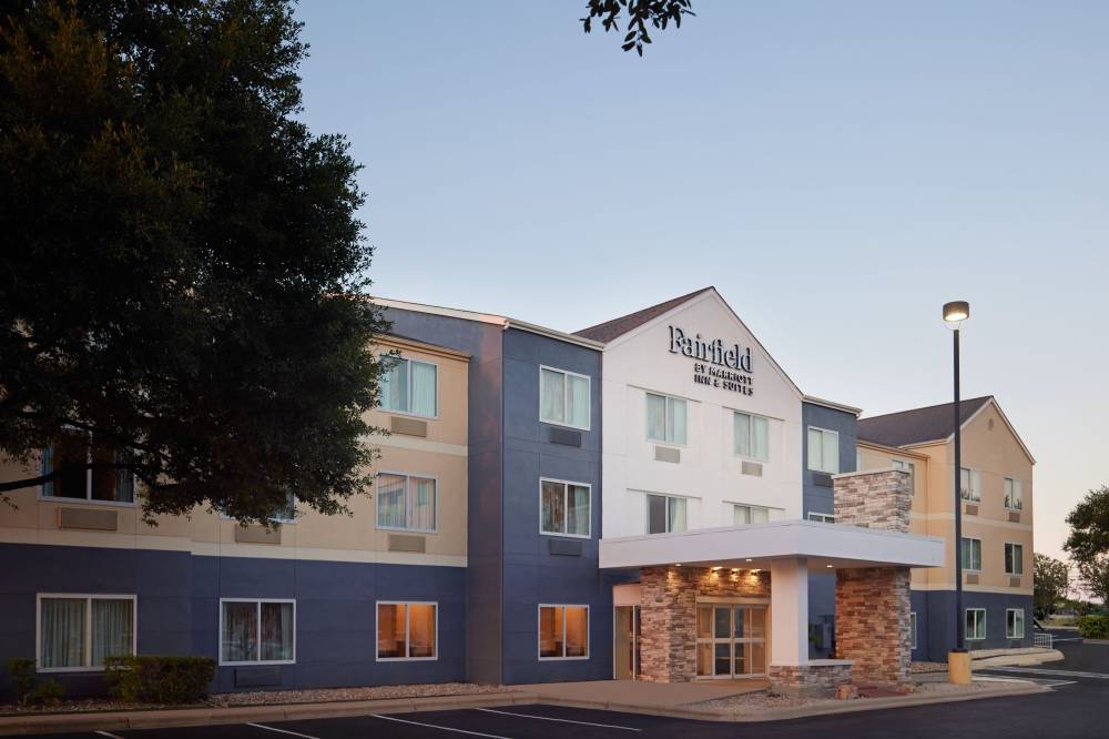 Fairfield Inn And Suites By Marriott Austin South 5