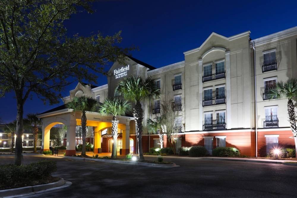 Fairfield Inn And Suites By Marriott Charleston North-ashley Phosphate 6