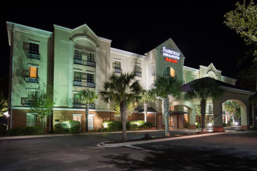 Fairfield Inn And Suites By Marriott Charleston North-ashley Phosphate 7