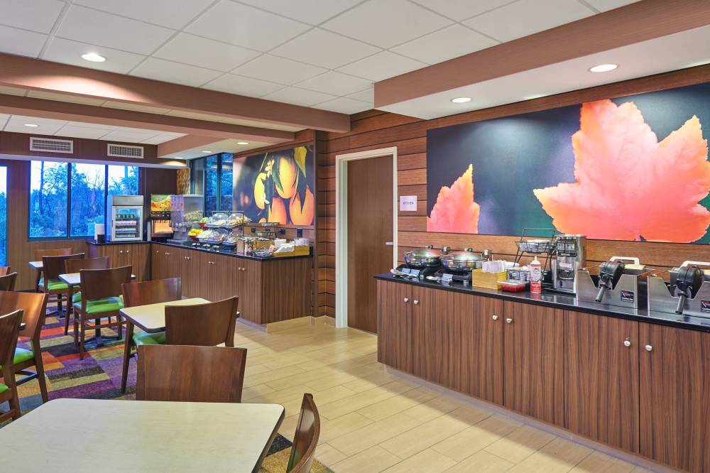 Fairfield Inn And Suites By Marriott Chicago Lombard 7